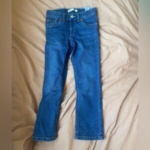 Levi’s jeans for kids. Wore only few times condition like a new.